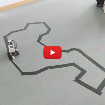 “follow the line” Roboter im NWT-Unterricht