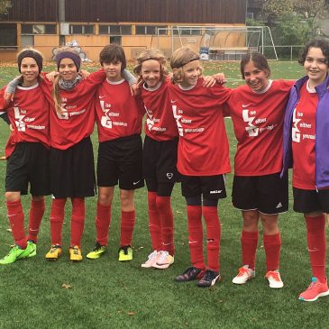 Toller zweiter Platz für die Mädchenfußballmannschaft des LMG beim Wettbewerb „Jugend trainiert für Olympia“